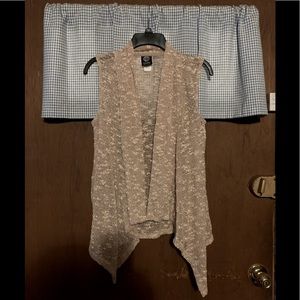 Dusty Pink Flowy Vest   Size Small